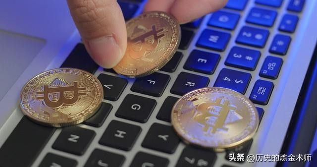 在比特幣遇到區塊鏈時，虛擬貨幣大戰