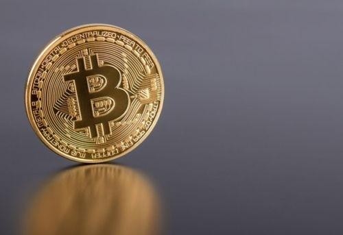 20天內，比特幣回到了30,000元的高地；比爾·蓋茨改用了Android，微軟完全放棄了Windo