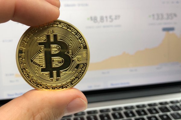 貝萊德ETHA開盤跌0.75%，暫報(bào)26.58美元
